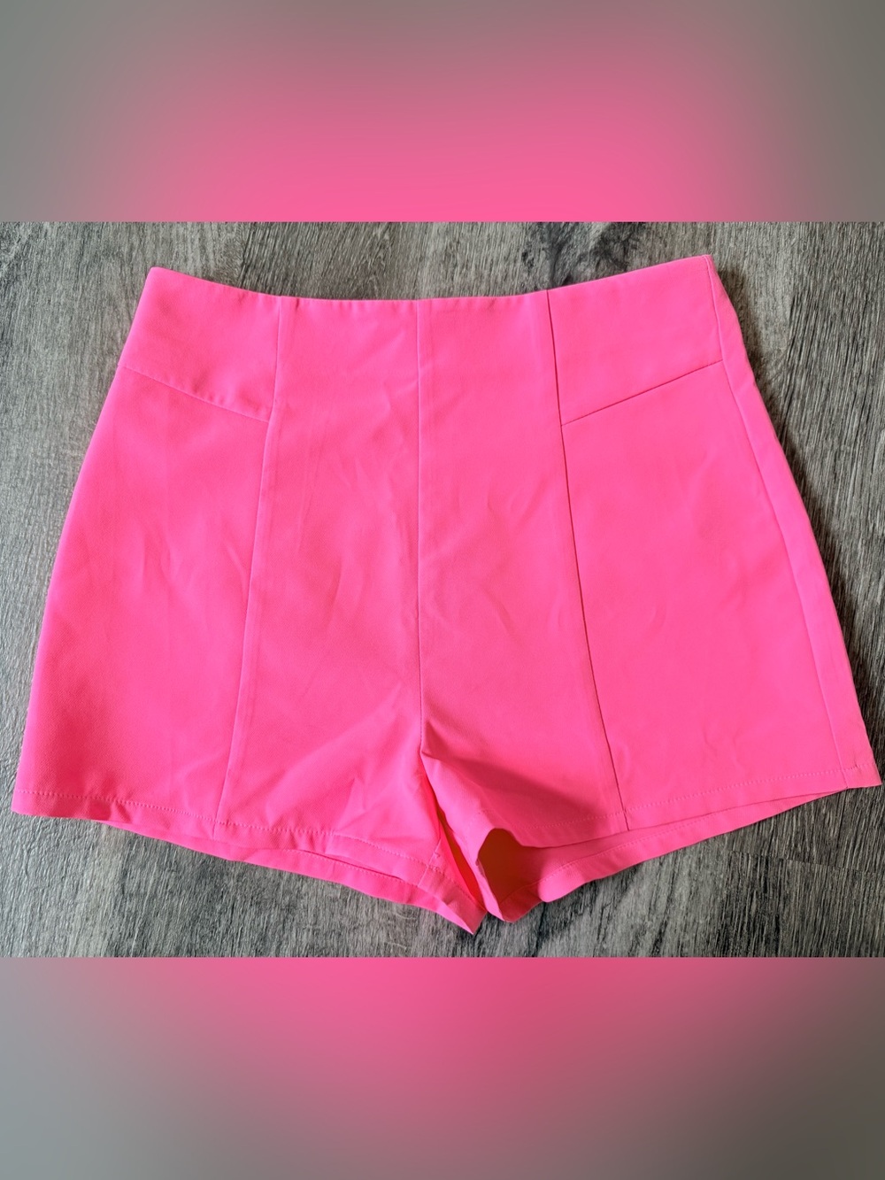 AKIRA Sunsets In Miami Neon Pink/Coral Shorts high Waisted Structures Back Zip